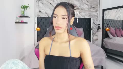 Snapshot of kitty_collins_ chatting on 06/24/26, 11:53 Kitty online show from 06/24/26, 11:53