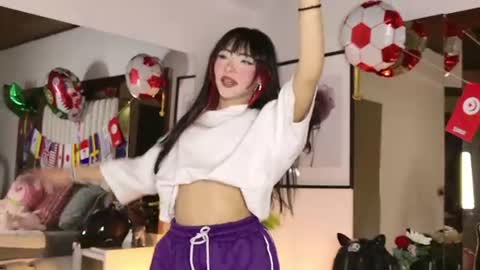 kitty online show from 06/18/26, 11:09