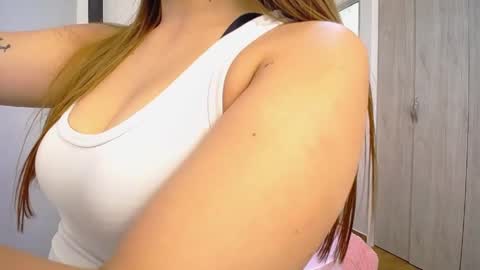 Snapshot of kitty_f00x chatting on 04/22/26, 07:26 kitty_f00x online show from 04/22/26, 07:26