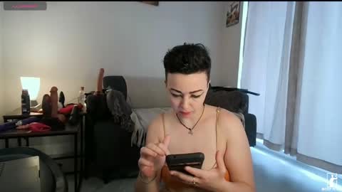 kitty_fitty29 online show from 04/16/26, 08:31