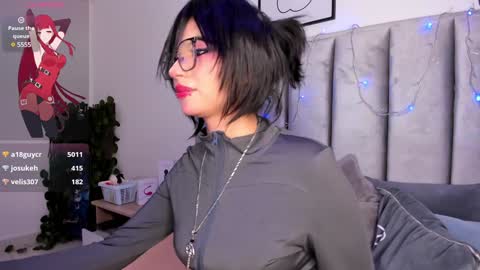 Camila online show from 01/31/25, 08:43