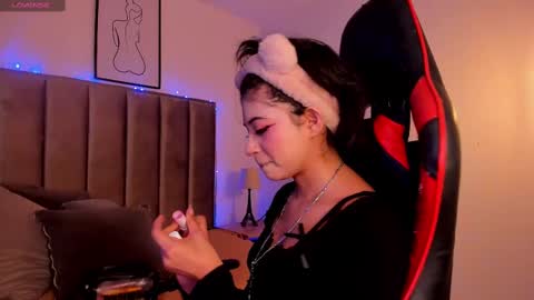 Camila online show from 02/13/25, 02:45