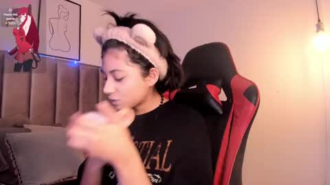 Camila online show from 03/06/25, 02:41