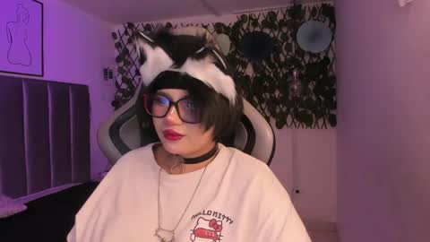 Camila online show from 04/11/26, 07:45