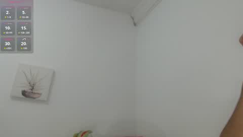 Snapshot of kitty_girl8 chatting on 06/10/26, 07:35 kitty online show from 06/10/26, 07:35