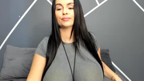 kitty_hotx online show from 10/21/25, 06:03