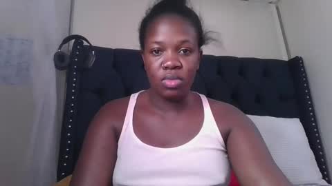 kitty_kerry online show from 12/17/25, 05:35