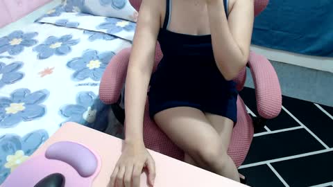 Kate online show from 04/09/26, 06:19