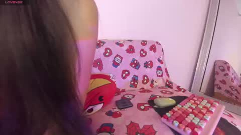 kitty_kryss online show from 07/04/26, 01:39