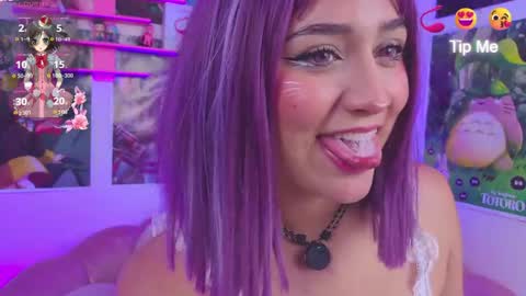 Snapshot of kitty_niki chatting on 05/28/26, 10:18 Nicol Gomez online show from 05/28/26, 10:18