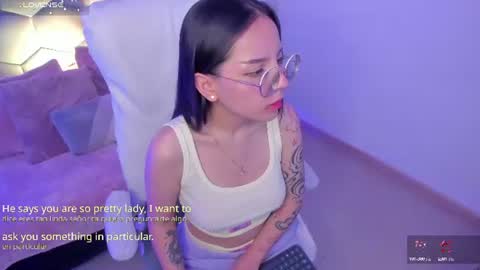 Snapshot of kitty_patitas_suavess chatting on 06/16/26, 02:47 Kitty online show from 06/16/26, 02:47