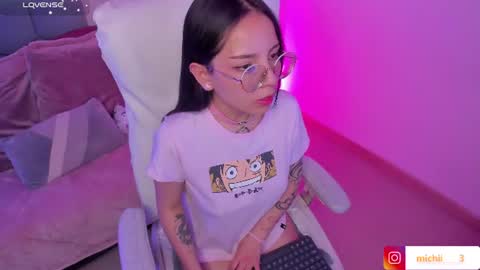 Snapshot of kitty_patitas_suavess chatting on 06/27/26, 02:38 Kitty online show from 06/27/26, 02:38