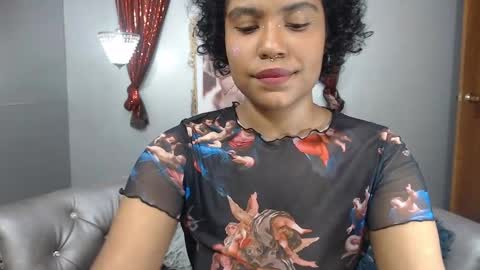 Snapshot of kitty_pervertedx chatting on 01/15/25, 02:17 kitty online show from 01/15/25, 02:17