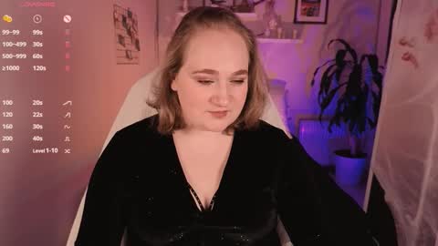 Snapshot of kitty_rest_ chatting on 10/21/25, 03:57 Your Goddess Kate  Follow me online show from 10/21/25, 03:57