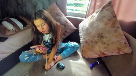 Snapshot of kitty_rose6147 chatting on 07/15/26, 01:16 kitty rose online show from 07/15/26, 01:16