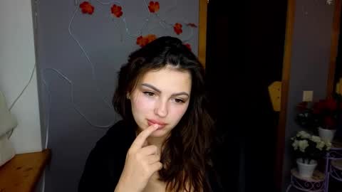 Kate online show from 11/09/25, 01:37