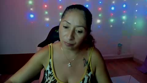 violet online show from 01/11/25, 06:03