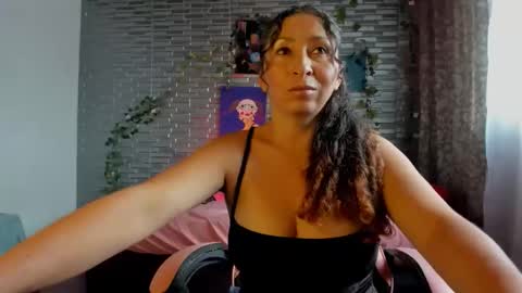 violet online show from 11/14/25, 03:00