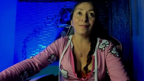 violet online show from 12/02/25, 04:18