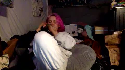 Drip maker online show from 02/10/25, 10:20