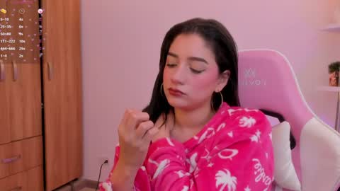 kitty online show from 07/19/26, 03:32