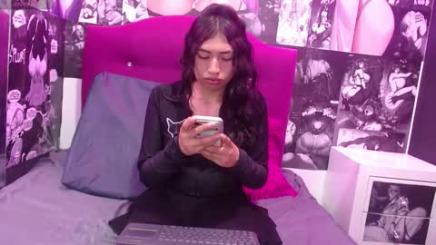 Snapshot of kittyfox07 chatting on 03/21/26, 06:44 Kitty online show from 03/21/26, 06:44