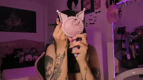 Kitty Goth  online show from 07/21/26, 10:34