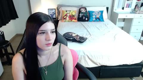 Snapshot of kittykat18x chatting on 02/22/25, 03:12 Isabel online show from 02/22/25, 03:12