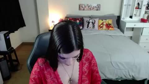 Isabel online show from 06/19/26, 02:05