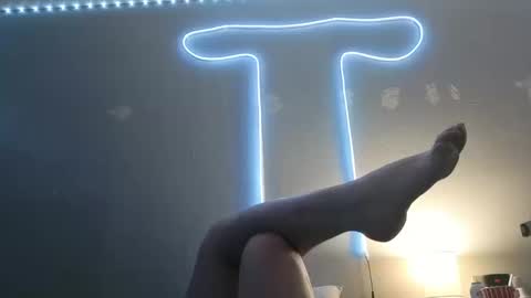 kittykat 1999 online show from 10/13/25, 11:10