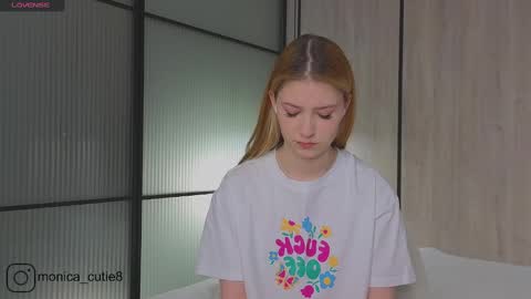 Snapshot of kittyloffe chatting on 02/24/25, 04:05 Monika online show from 02/24/25, 04:05