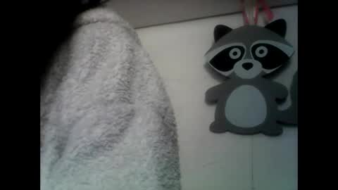 Snapshot of kittypinup chatting on 10/10/25, 12:04 kittypinup online show from 10/10/25, 12:04