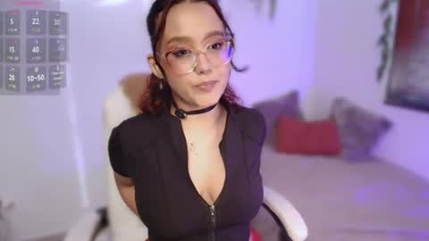 Sophie online show from 06/12/26, 09:57