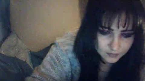 Snapshot of kittytats21 chatting on 04/25/26, 11:02 SummerT online show from 04/25/26, 11:02