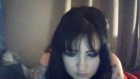 Snapshot of kittytats21 chatting on 04/29/26, 02:59 SummerT online show from 04/29/26, 02:59