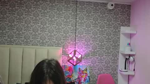  K I T T  Y  online show from 02/25/25, 11:19