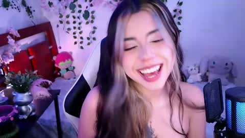 Kittyuwu  online show from 03/23/26, 09:52