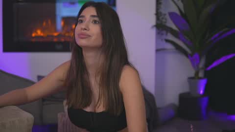 Erika online show from 01/25/25, 02:36