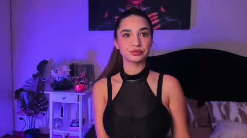 Erika online show from 02/13/25, 05:01