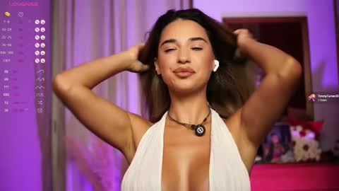 Erika online show from 09/19/25, 06:52