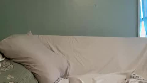 kivs19 online show from 02/22/25, 09:04