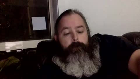 Kiwiabroad online show from 02/12/26, 11:38