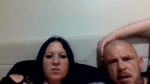 Snapshot of kiwigirlnz chatting on 01/10/26, 04:42 queenHo3 online show from 01/10/26, 04:42