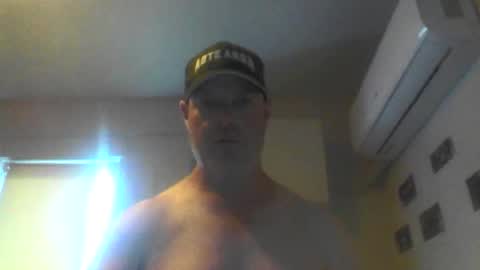 Snapshot of kiwiguy19773 chatting on 12/15/24, 11:53 kiwiguy19773 online show from 12/15/24, 11:53