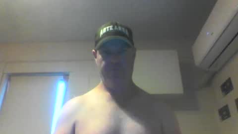 Snapshot of kiwiguy19773 chatting on 01/09/25, 06:38 kiwiguy19773 online show from 01/09/25, 06:38