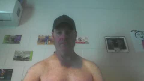 Snapshot of kiwiguy19773 chatting on 10/19/25, 09:59 kiwiguy19773 online show from 10/19/25, 09:59