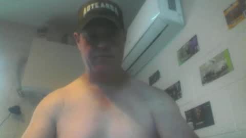 kiwiguy19773 online show from 03/30/26, 12:44