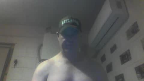 kiwiguy19773 online show from 04/14/26, 07:03
