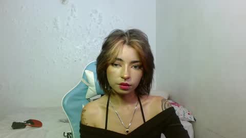 kiyu online show from 01/13/26, 01:33