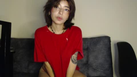 kiyu online show from 04/19/26, 03:50